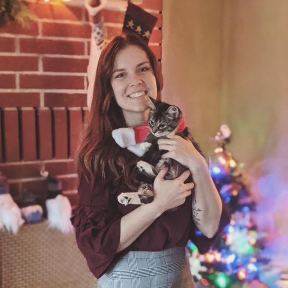 Meet your Posher, Sarma - Picture 2 of 4